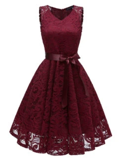 1950s Lace V Neck Bow Dress