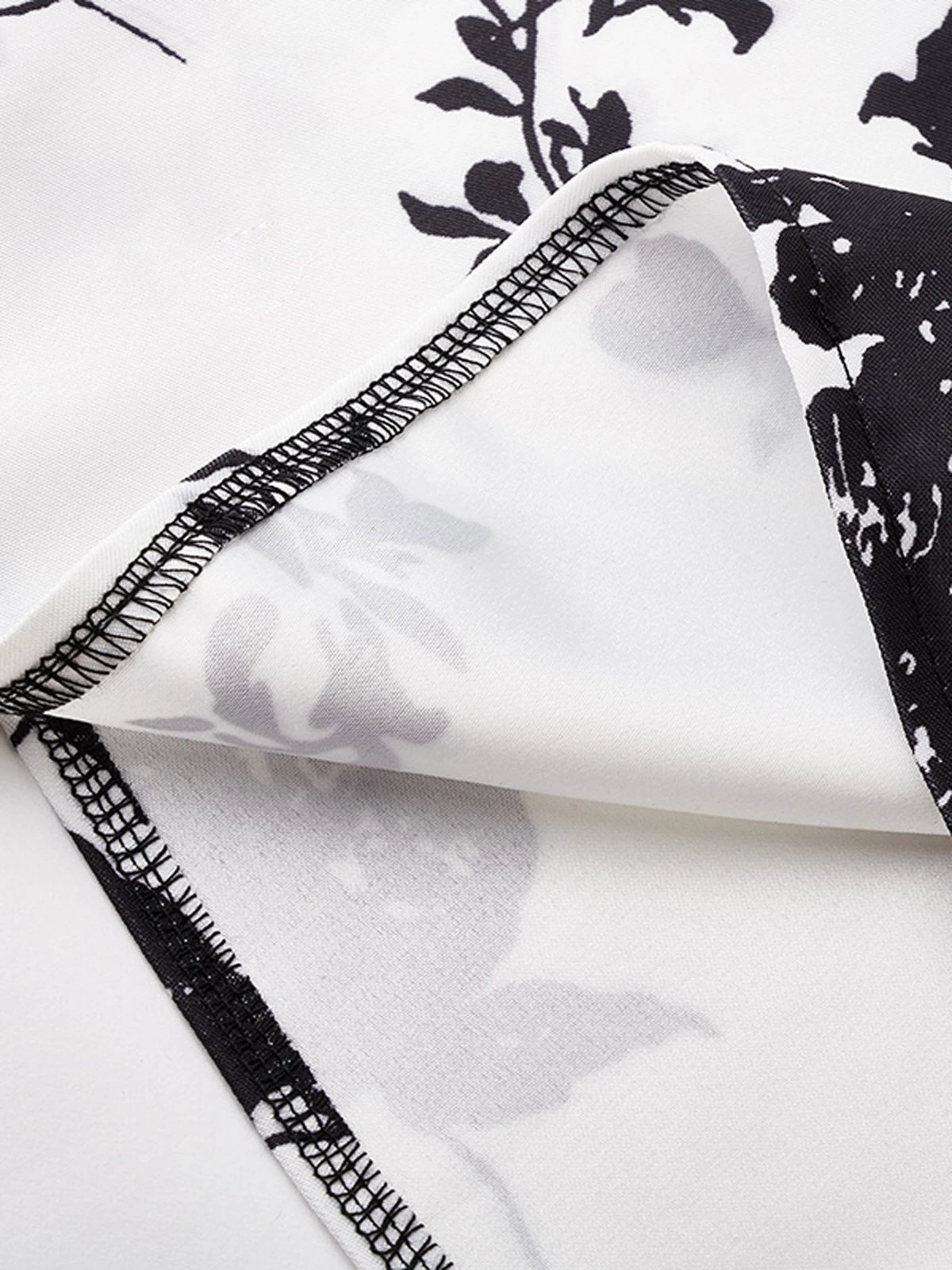 White 1950s Floral Off Shoulder Lace Dress 7 White 1950s Floral Off Shoulder Lace Dress - Image 5